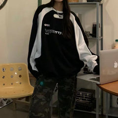 Vintage Print Raglan Sweatshirt - fairypeony