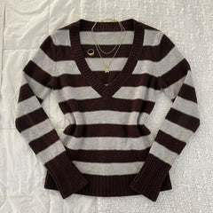 2000s Retro Striped V-Neck Slim Sweater – Dark Gray, Brown ; Lotus, S–L