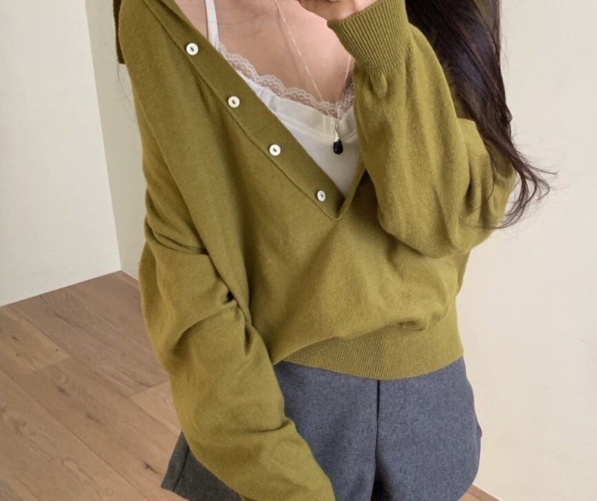 Long sleeve knit polo sweater in Olive Green