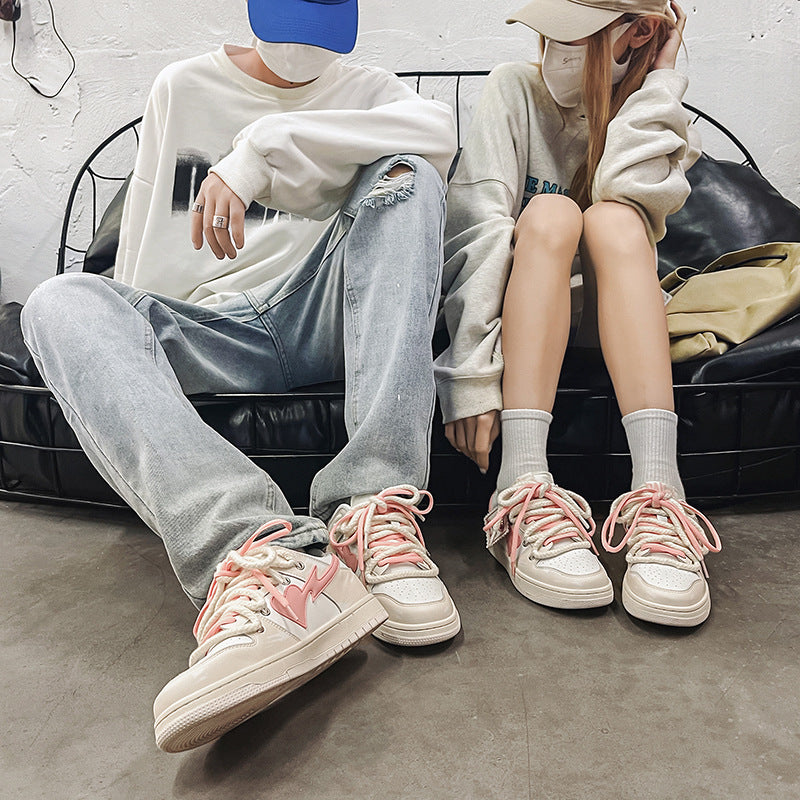 Vintage Heart Patch Pu Leather Paneled Sneakers - fairypeony