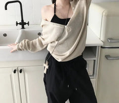V-neck button knit top in Light brown