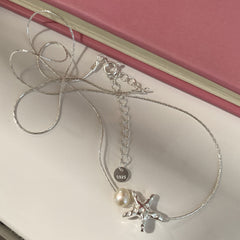 Starfish pearl necklace