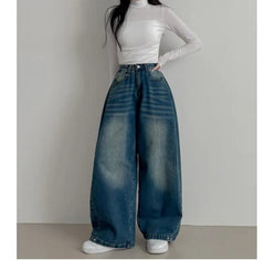 Vintage washed wide-leg jeans in dark blue, front view