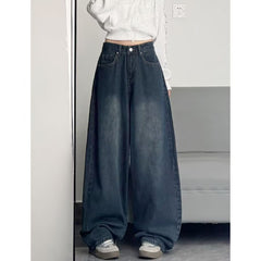 Blue straight-leg jeans