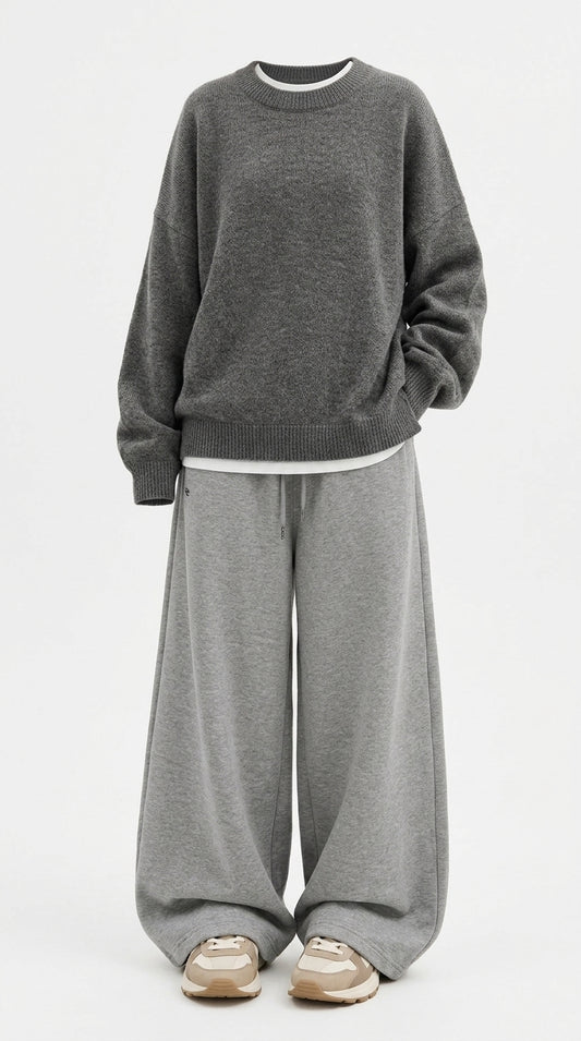 OOTD: Oversized Split Hem Pullover Sweater + Loose Fit Drawstring Joggers - fairypeony