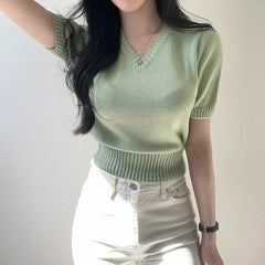 V-neck Solid Color Short Sleeve Knitted Tee