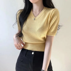 V-neck Solid Color Short Sleeve Knitted Tee