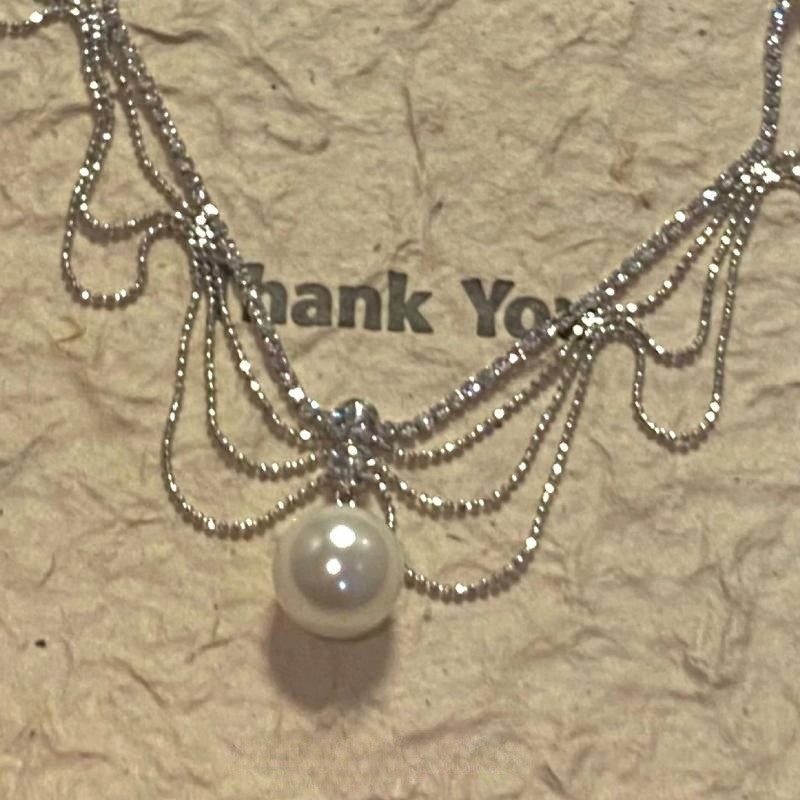Pearl and Rhinestone Pendant Necklace - fairypeony