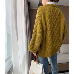 Round Neck Solid Color Cable Knit Sweater