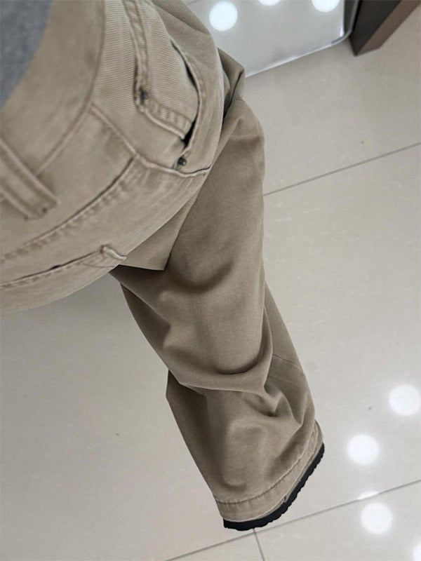 Khaki wide-leg jeans, pocket and leg detail