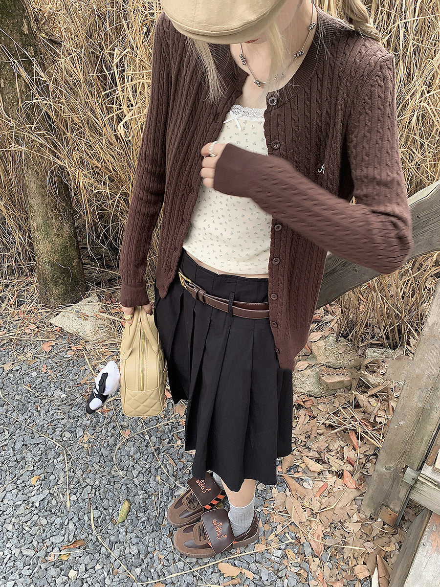 Vintage Cable Knit Slim Cardigan - fairypeony