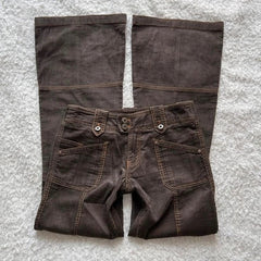 Womens Vintage Low Waist Flared Jeans with Stripe Texture and Belt