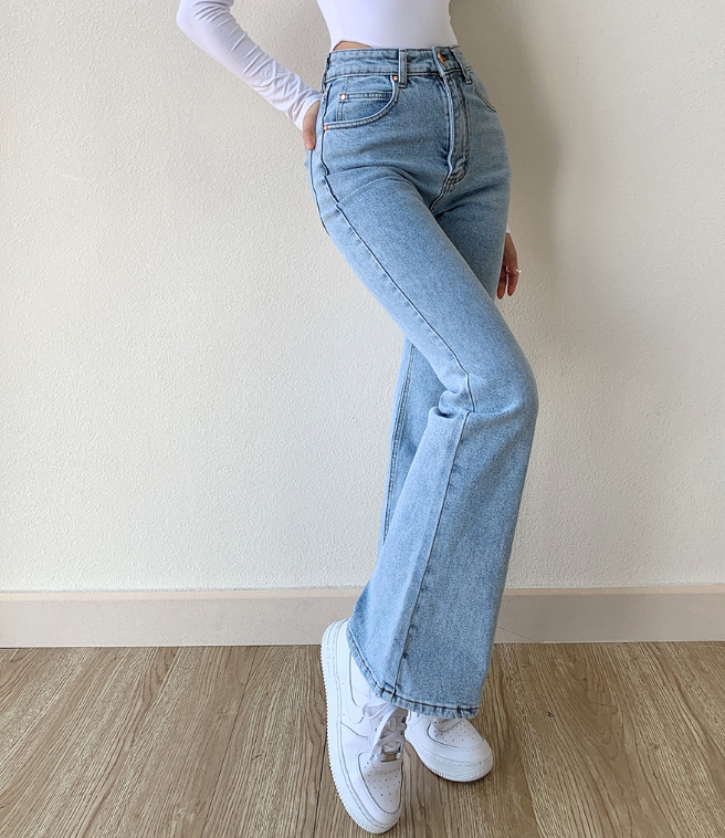 V-neck Blouse + Flare Jeans + Leather Shoulder Bag - fairypeony