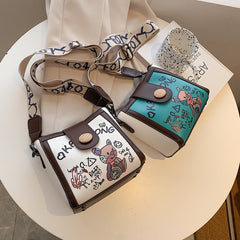 Graffiti Bear Wide Shoulder Bucket Bag, , women clothing, graffiti-bear-wide-shoulder-bucket-bag, , fairypeony