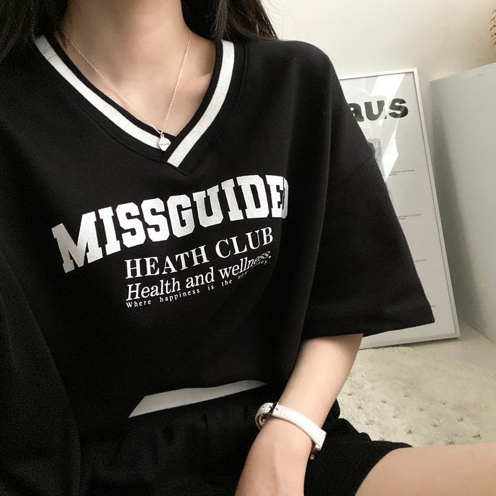 V-neck Oversized Short sleeve Tee Two-piece Set - fairypeony