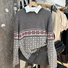 2000s Snowflake Grey Loose Pullover Knit Sweater – Fair Isle Nordic Pattern One Size