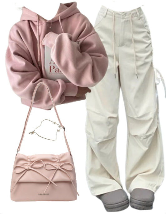 OOTD: Cropped Hoodie + Cargo Pants + Color Leather Shoulder Bag