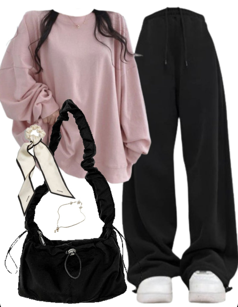 OOTD: Oversized Sweatshirt + Baggy Sweatpants + Shirring String Shoulder Bag