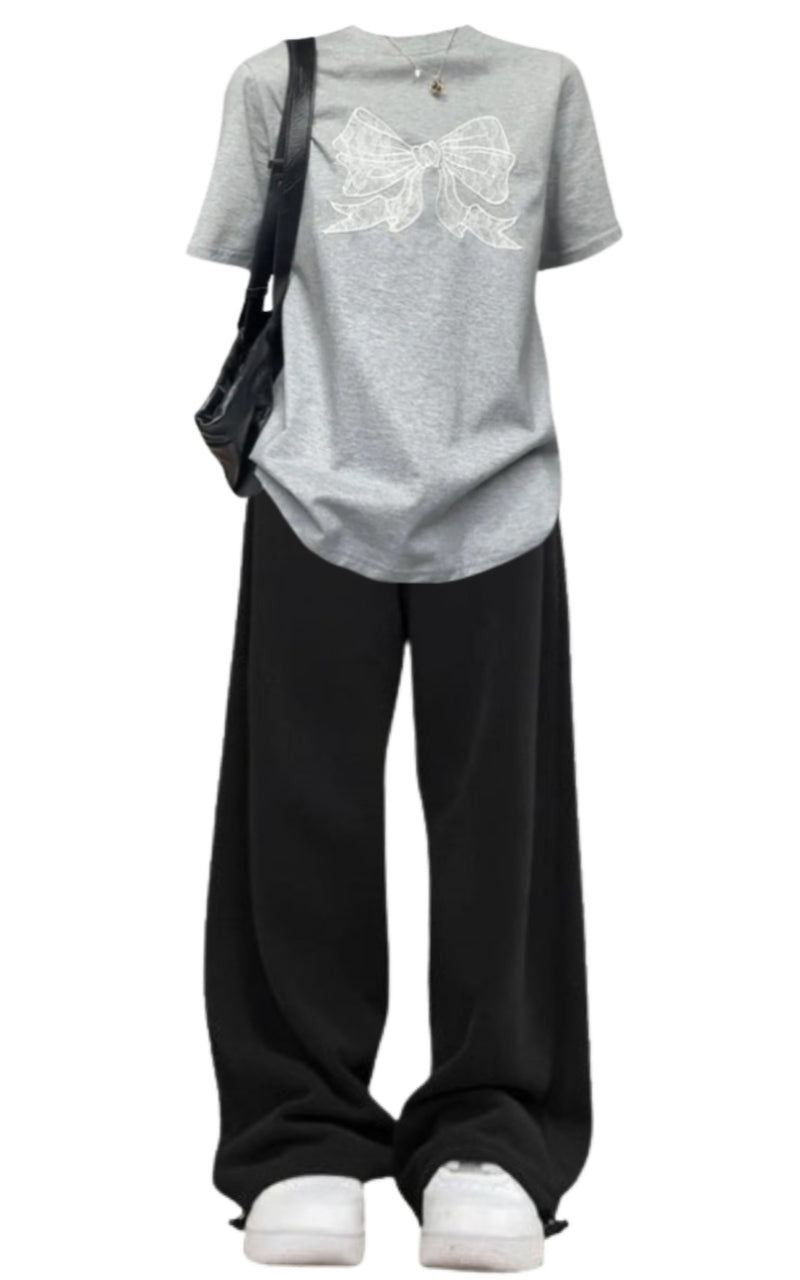 OOTD: Oversized Short Sleeve Tee + Vintage Solid Color Baggy Sweatpants
