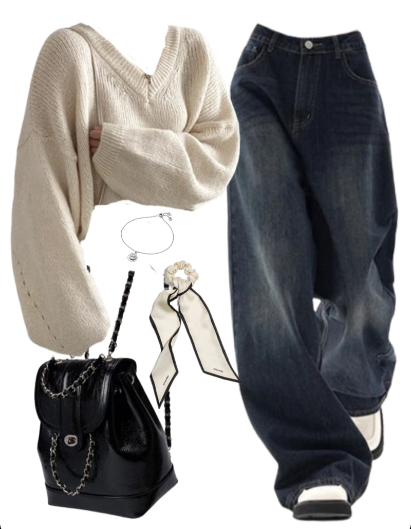 OOTD: Oversized Sweater + Vintage Blue 90s Boyfriend Jeans + Mini Pu Leather Backpack