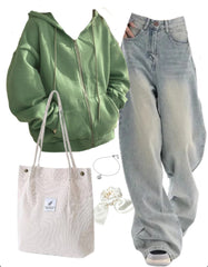 OOTD: Zip Up Oversized Thick Hoodie + Boyfriend Jeans + Logo Corduroy Tote Bag