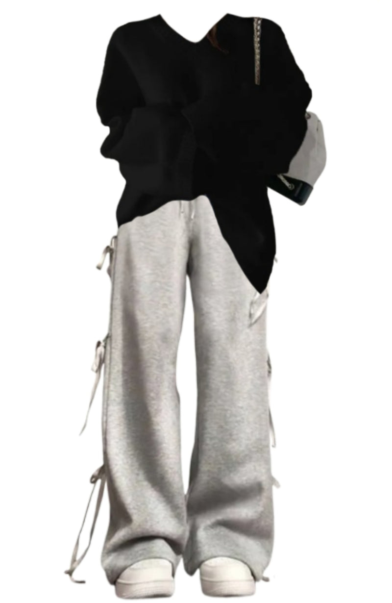 OOTD: Solid Color Sweater + Bow Tie Sweatpants