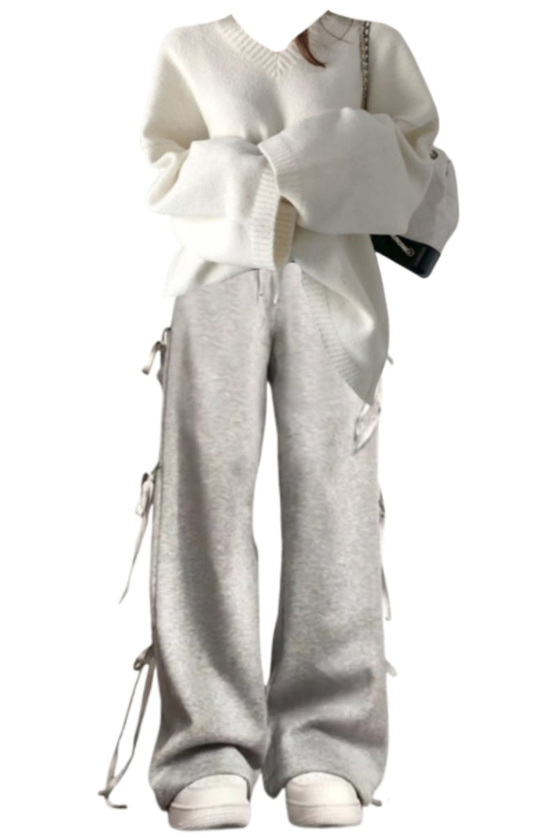 OOTD: Solid Color Loose Sweater + Bow Tie Sweatpants