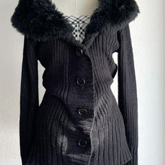 Women's knitted cardigan with a fur collar