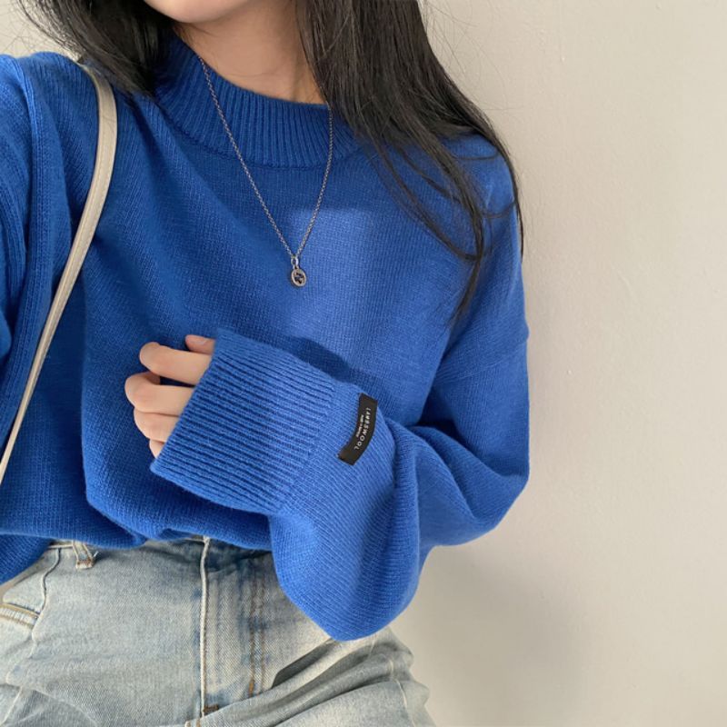 Round Neck Solid Color Pullover Sweater