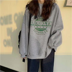 Brooklyn Graphic Crew Sweatshirt - fairypeony