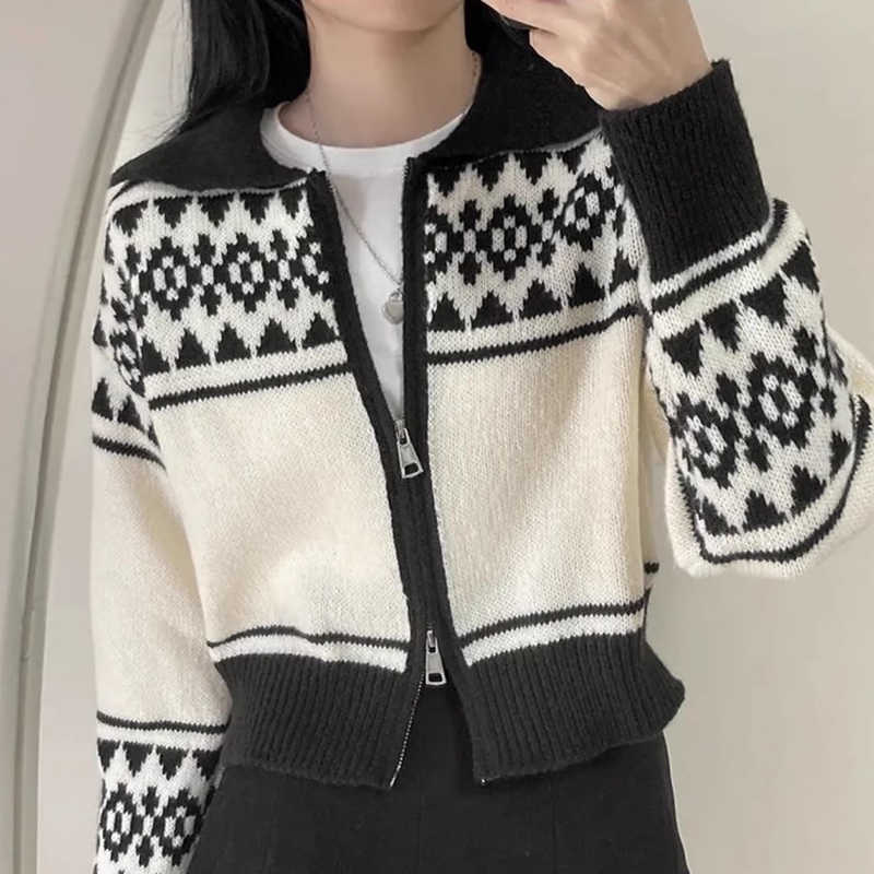 Vintage Jacquard Print Zip Up Cardgan - fairypeony