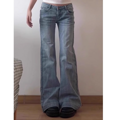 2000s Low-Waist Flared Bootcut Jeans – Light Blue Bamboo Grain Denim S–XL