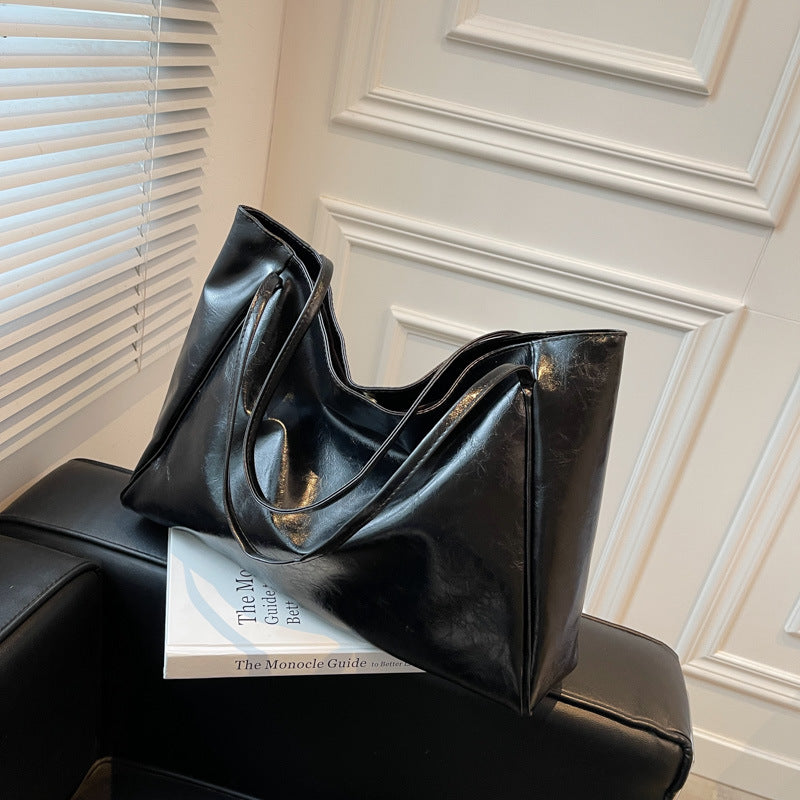 The Burgundy Bella Leather Shoulder Bag - fairypeony