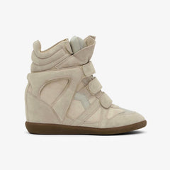 Inside-heeled high-top shoes