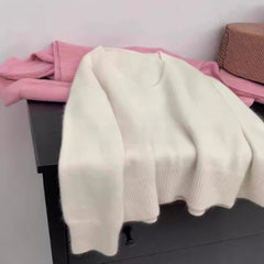 Women?s knitted pullover sweater