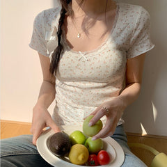 Lace Trim Floral Short Sleeve Tee