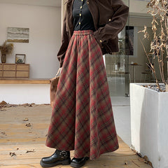 Vintage Plaid Print Flared Maxi Skirt