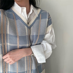 Womens Plaid Knit Vest