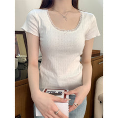 Lace Trim Floral Short Sleeve Tee