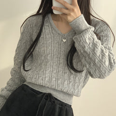 Vintage Cable Knit V-Neck sweater