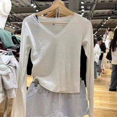 V-neck Lace Trim Long Sleeve Tee