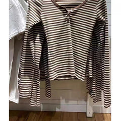 Round-neck fitted women's long-sleeved T-shirt