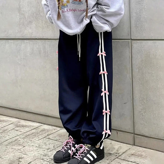 Aesthetic Bow Tie Piping Detail Sweatpants