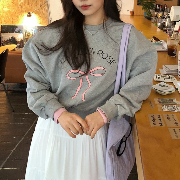 Aesthetic Bowknot Print Pullover Sweatshirt