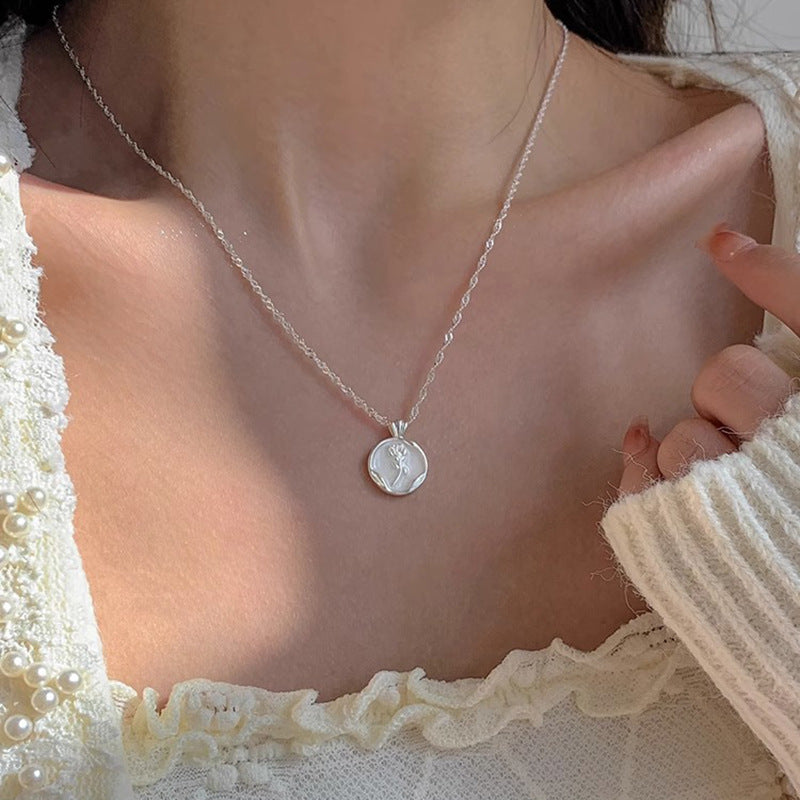 Aesthetic Flower Necklace
