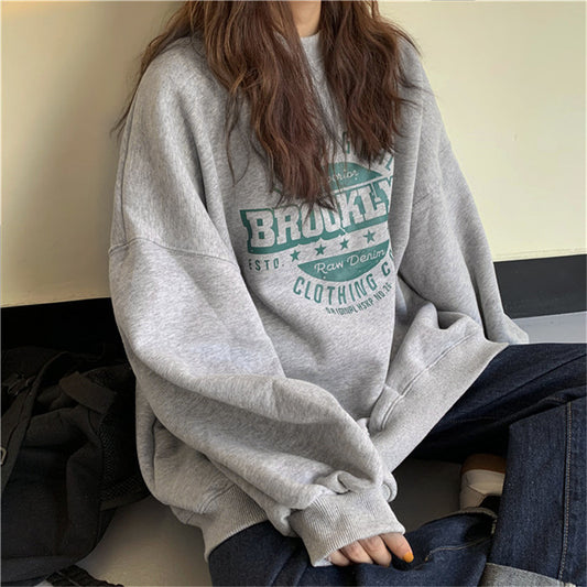Brooklyn Graphic Crew Sweatshirt - fairypeony