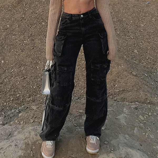 Buttoned Black Straight Leg Cargo Jeans - fairypeony