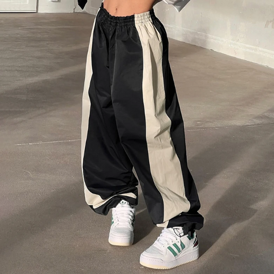 Contrast Side Stripe Baggy Sweatpants