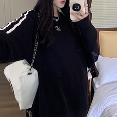 OOTD: Striped Sleeve Sweatshirt + Cargo Sweatpants + Large Canvas Satchel Bag