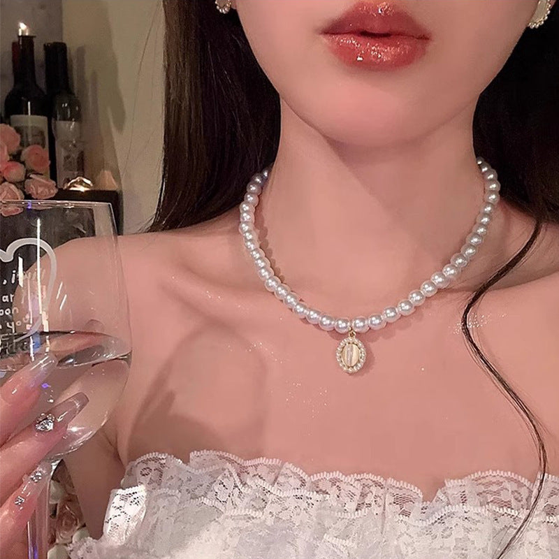 Light Luxury Temperament Pearl Necklace